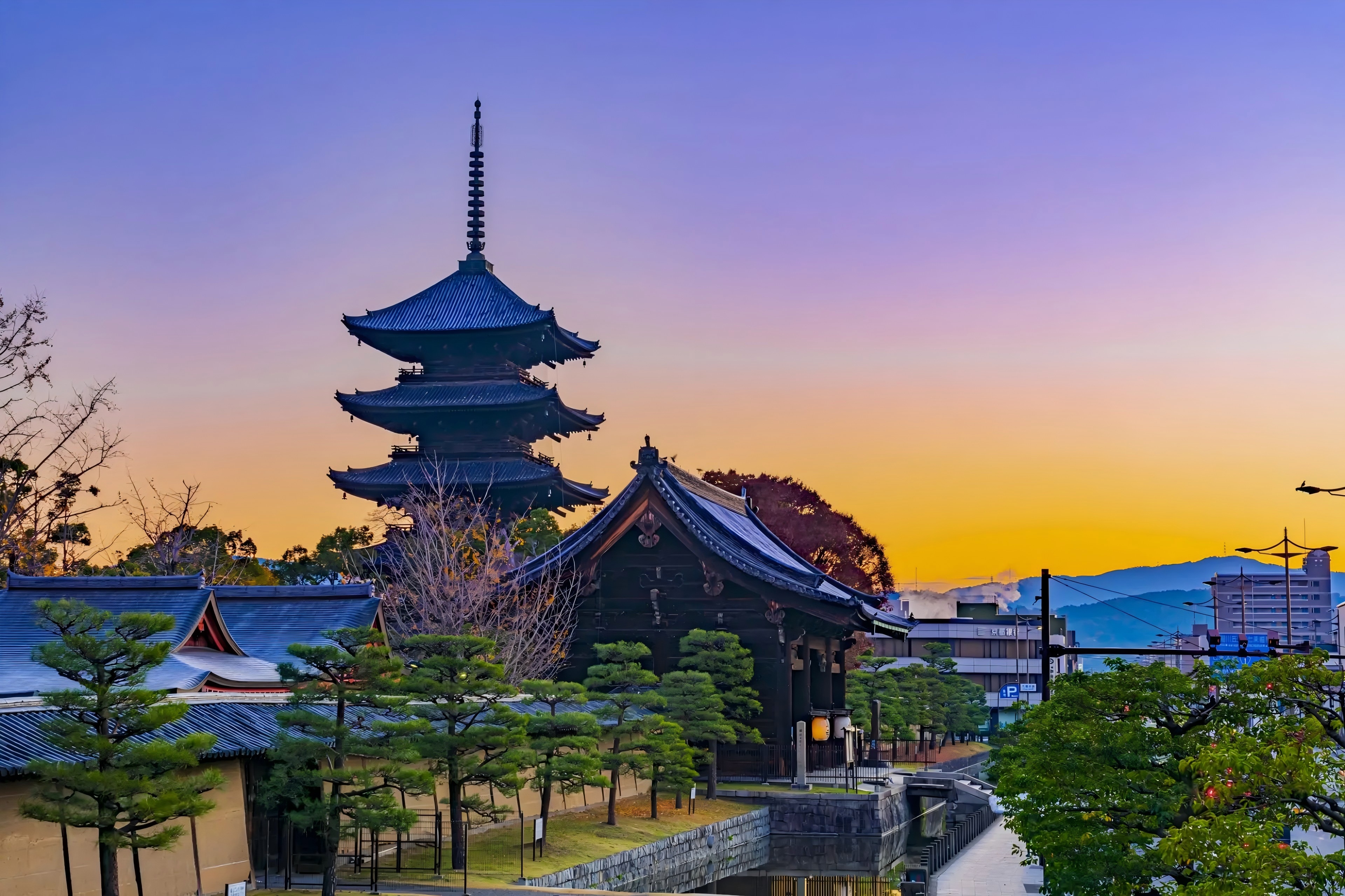 京都 東寺
先祖供養・現世祈願　非公開エリア特別法要