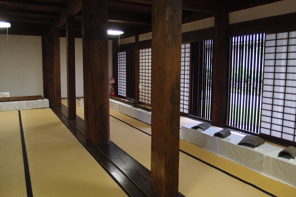 奈良 元興寺
世界遺産・国宝禅堂貸切参拝・非公開禅室坐禅体験