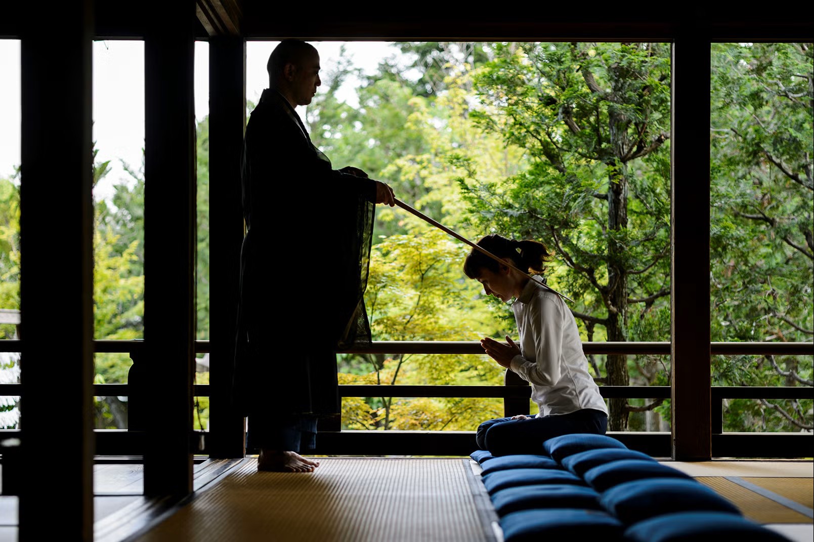 京都 東福寺塔頭 光明院
非公開エリア貸切・プライベート書道坐禅体験