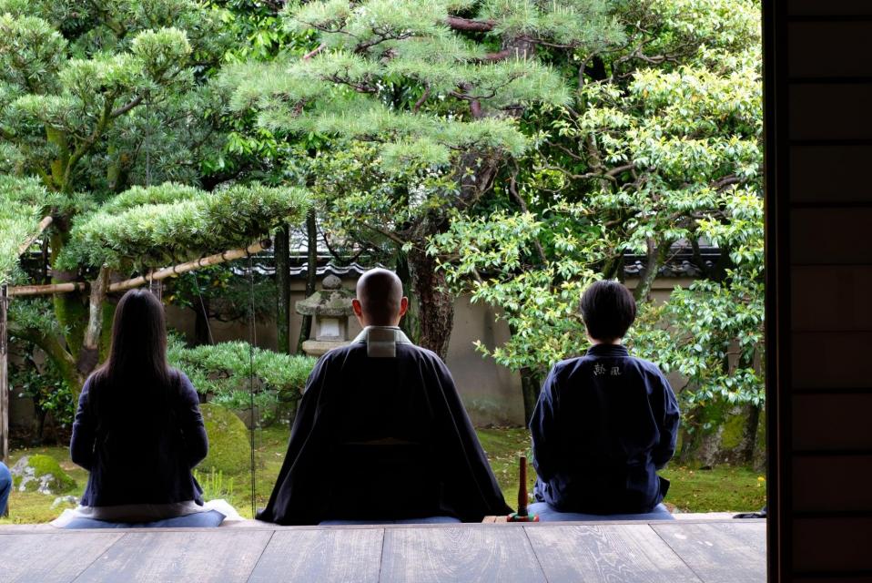 京都 大徳寺 大慈院
坐禅・精進料理体験