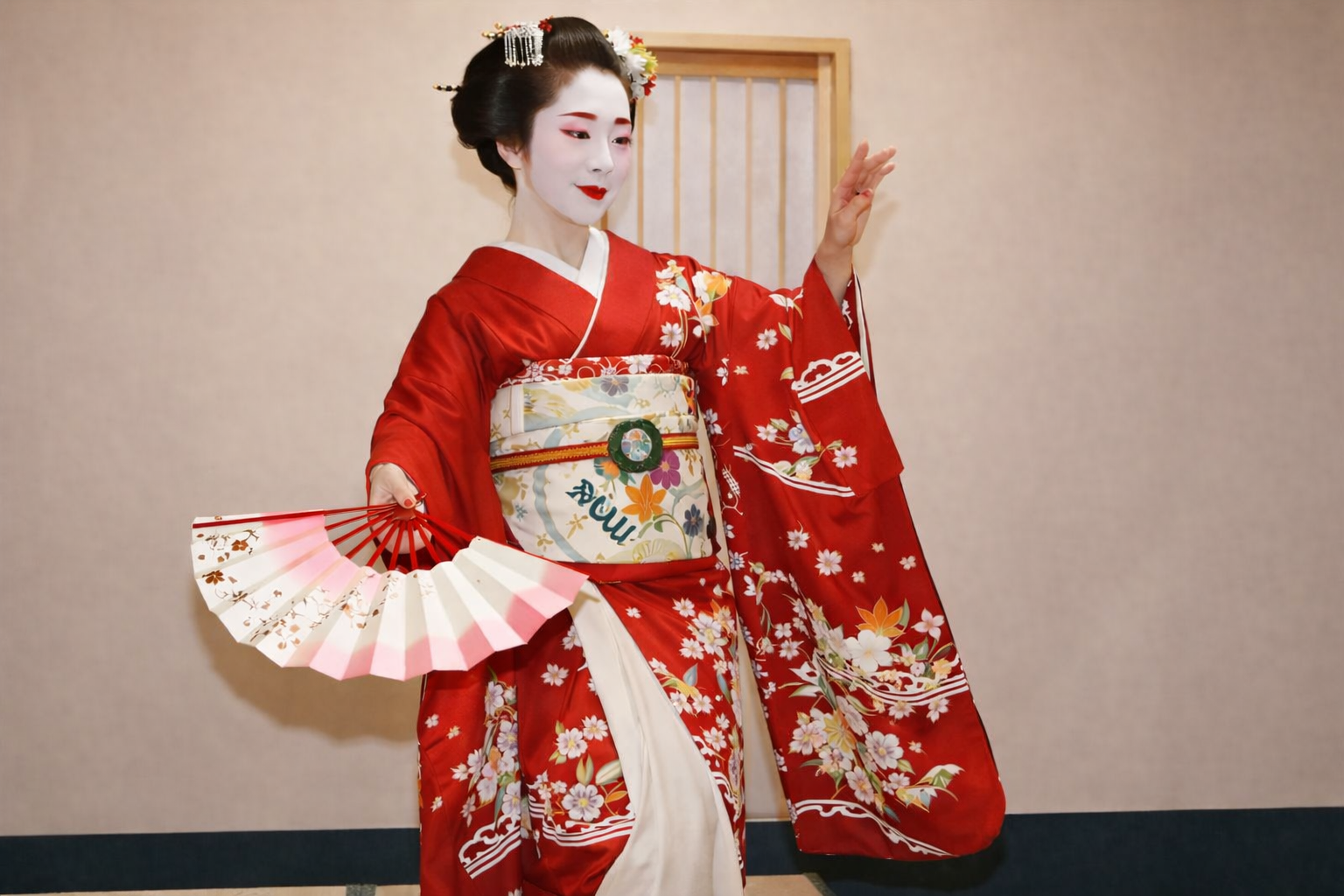京都 西陣町家
伝統芸妓文化・懐石料理体験