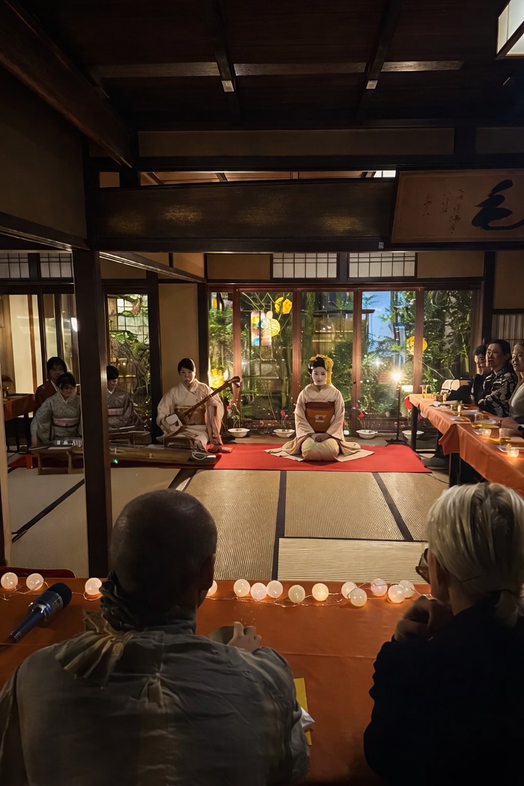 京都 西陣町家
伝統芸妓文化・懐石料理体験