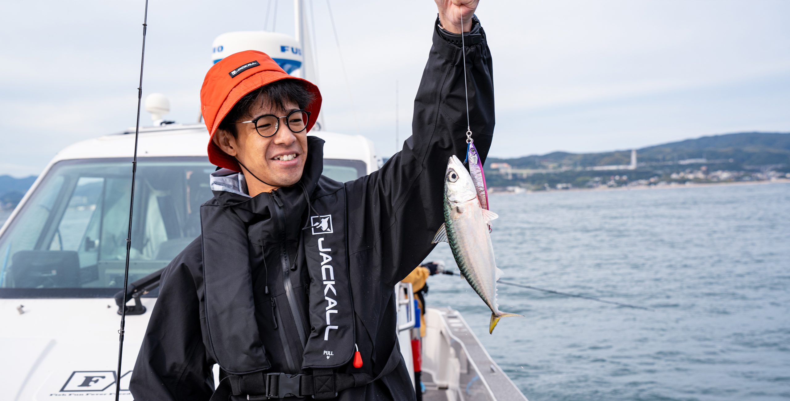 神戸
ラグジュアリーヨット貸切・海釣り体験