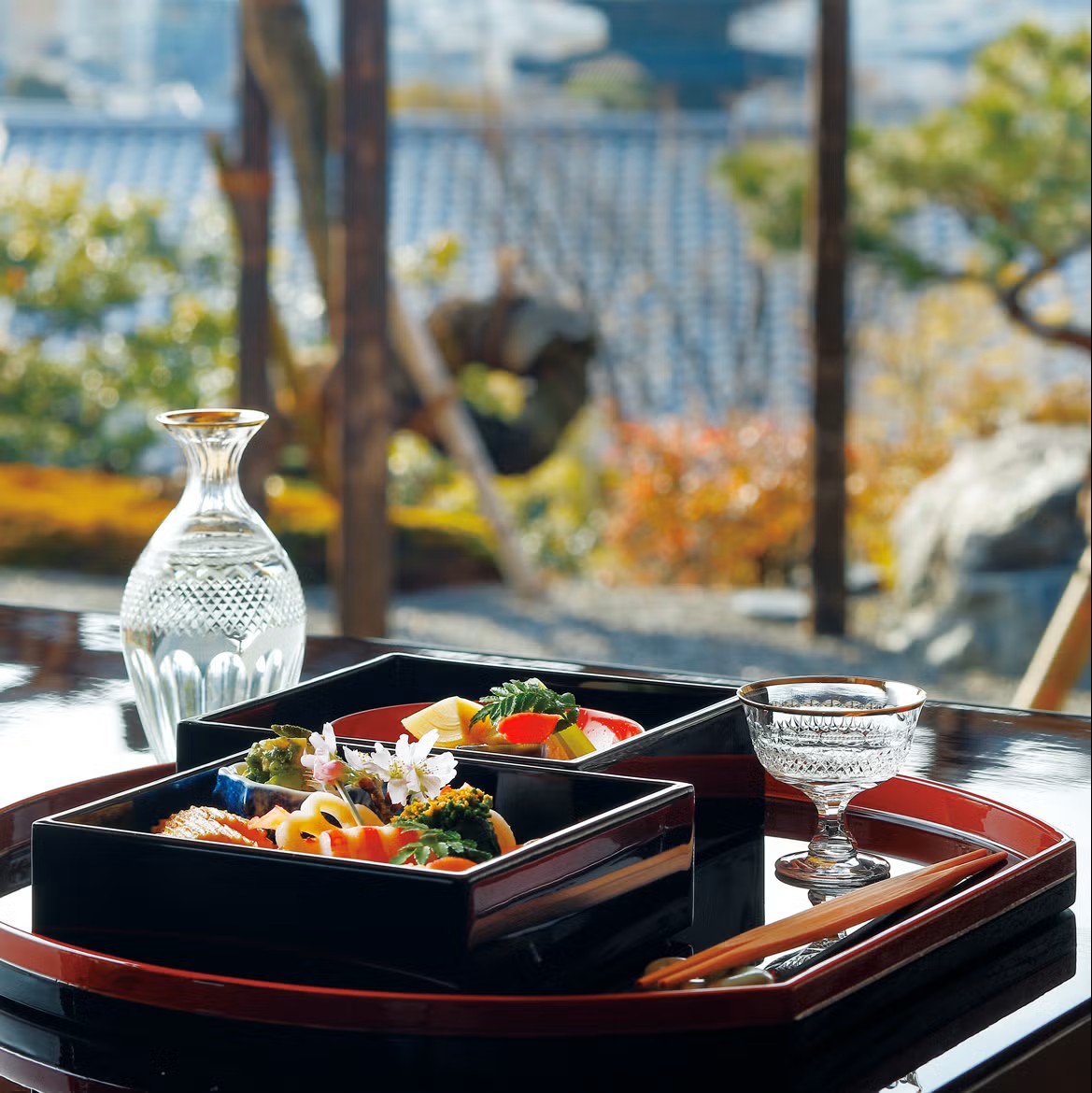 京都 京大和 送陽亭
名門料亭の会席料理・胡庐庵呈茶体験
