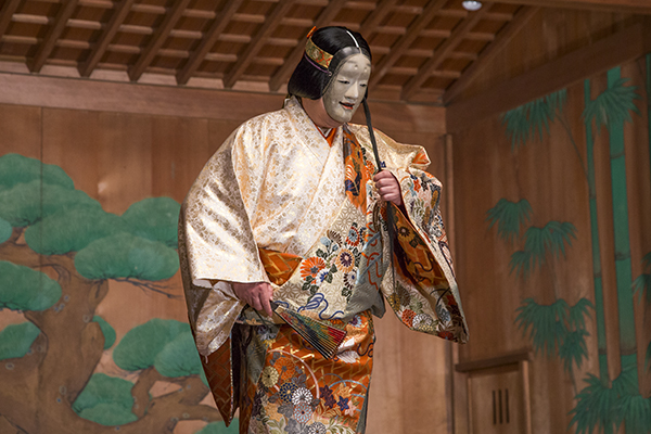 大阪 大槻能乐堂
世界文化遗产·能乐特别观览体验-2