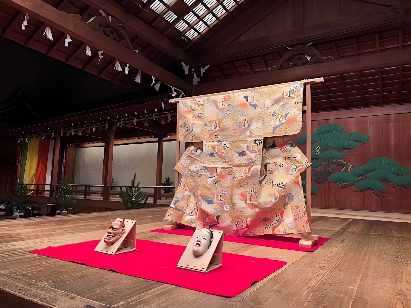 大阪 大槻能乐堂
世界文化遗产·能乐特别观览体验-6