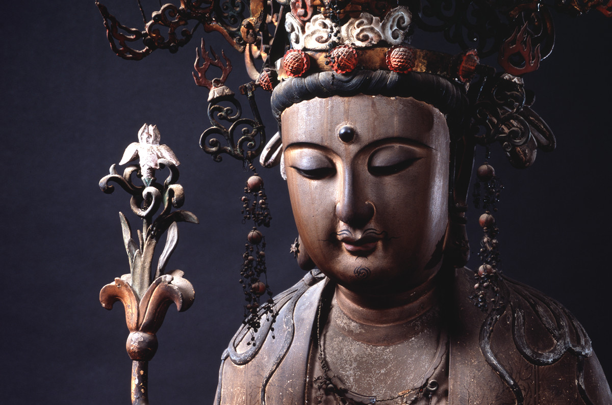 京都 泉涌寺
皇室御寺·非公开区域僧侣导览暝想体验-3