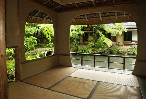 京都 白沙村荘 
日本画家关雪茶室特别包场 · 私享茶人柿崎润子茶道体验-3