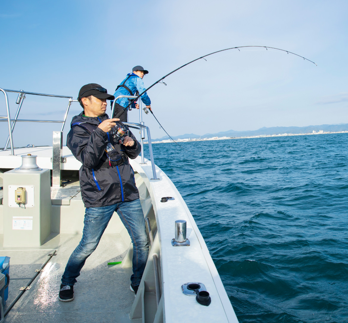 神户
豪华游艇包船海钓体验-5