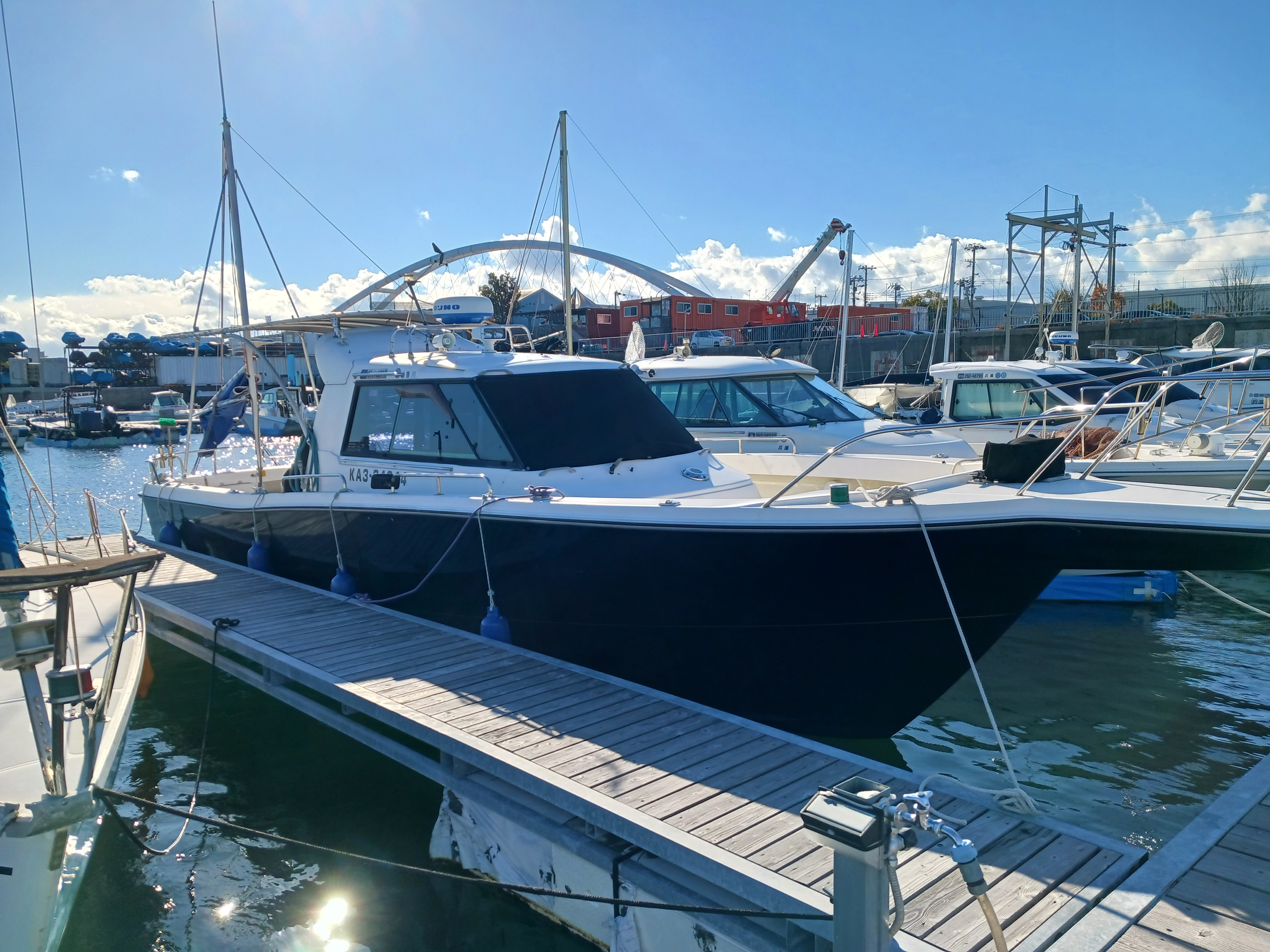 神户
豪华游艇包船海钓体验-6